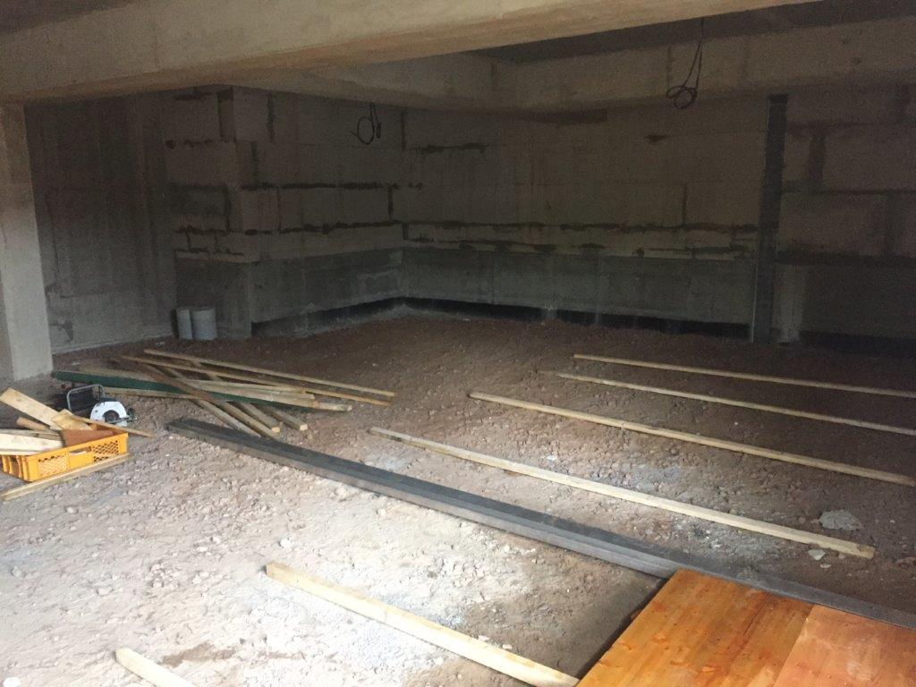 Richtfest in Schnelsen Garage mit Boden ausgelegt 2017