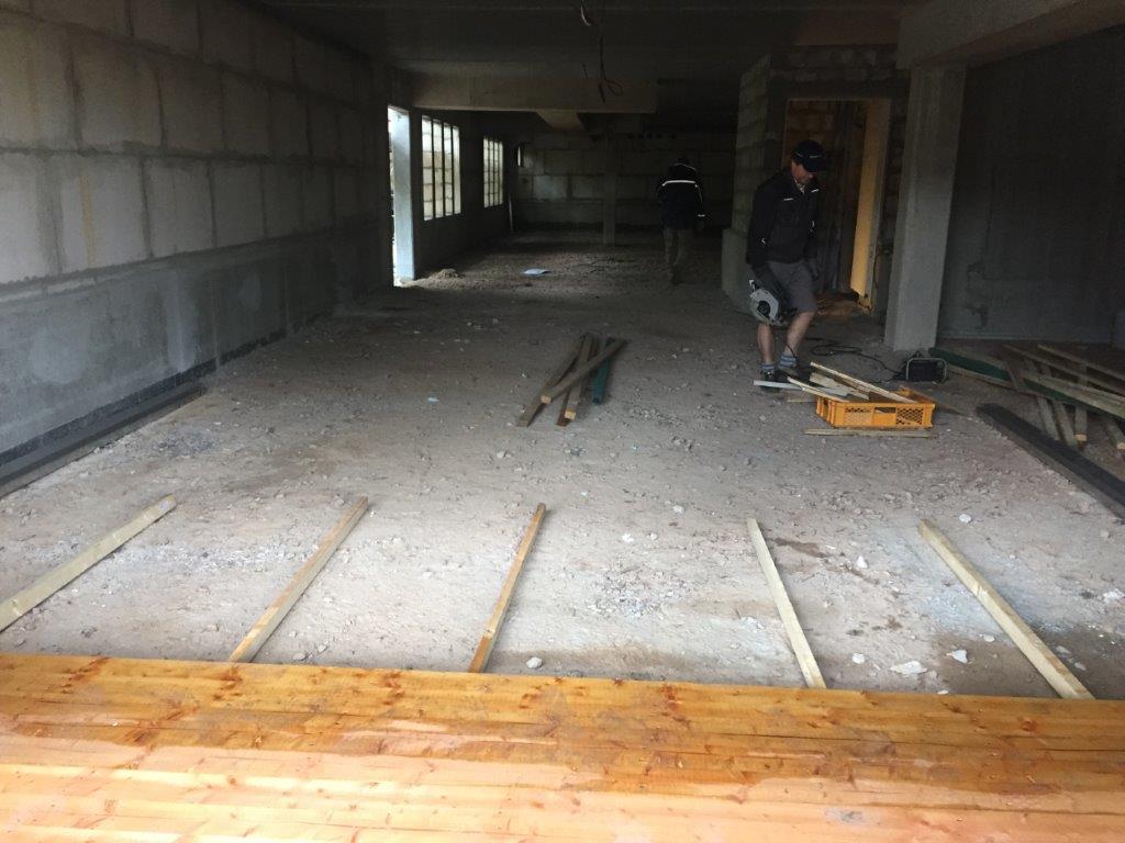 Richtfest in Schnelsen Garage mit Boden ausgelegt 2017