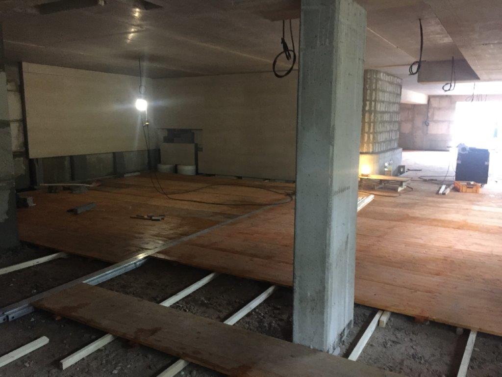 Richtfest in Schnelsen Garage mit Boden ausgelegt 2017