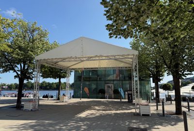 Bühne am Jungfernstieg